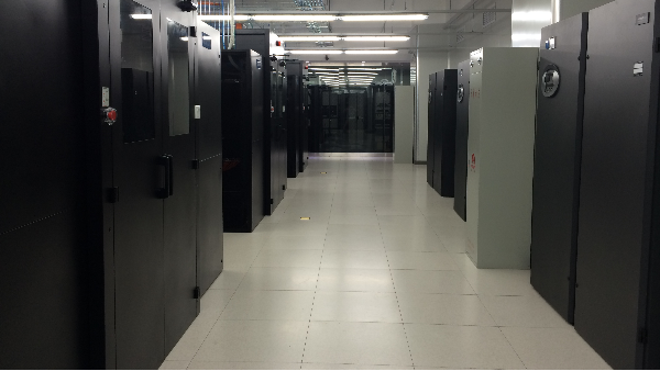 為何70%的弱電故障源于機房？從被動成本到主動穩定的價值重構